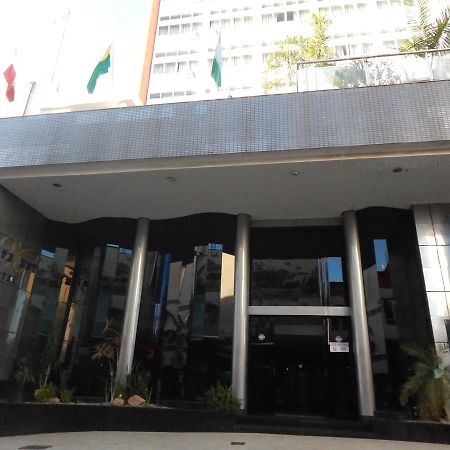 Hotel Monte Rey Montes Claros Exterior foto