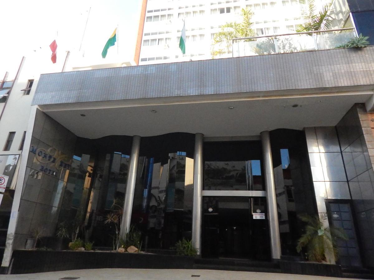 Hotel Monte Rey Montes Claros Exterior foto